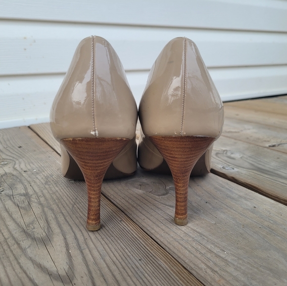 Tahari nude open toe 3" heel shoes size 9 - Picture 4 of 8